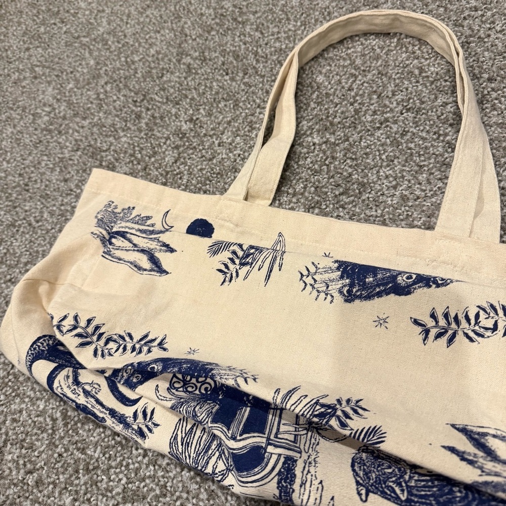 Sezane Limited Edition Animal Cotton Tote Bag - Picture 4 of 6